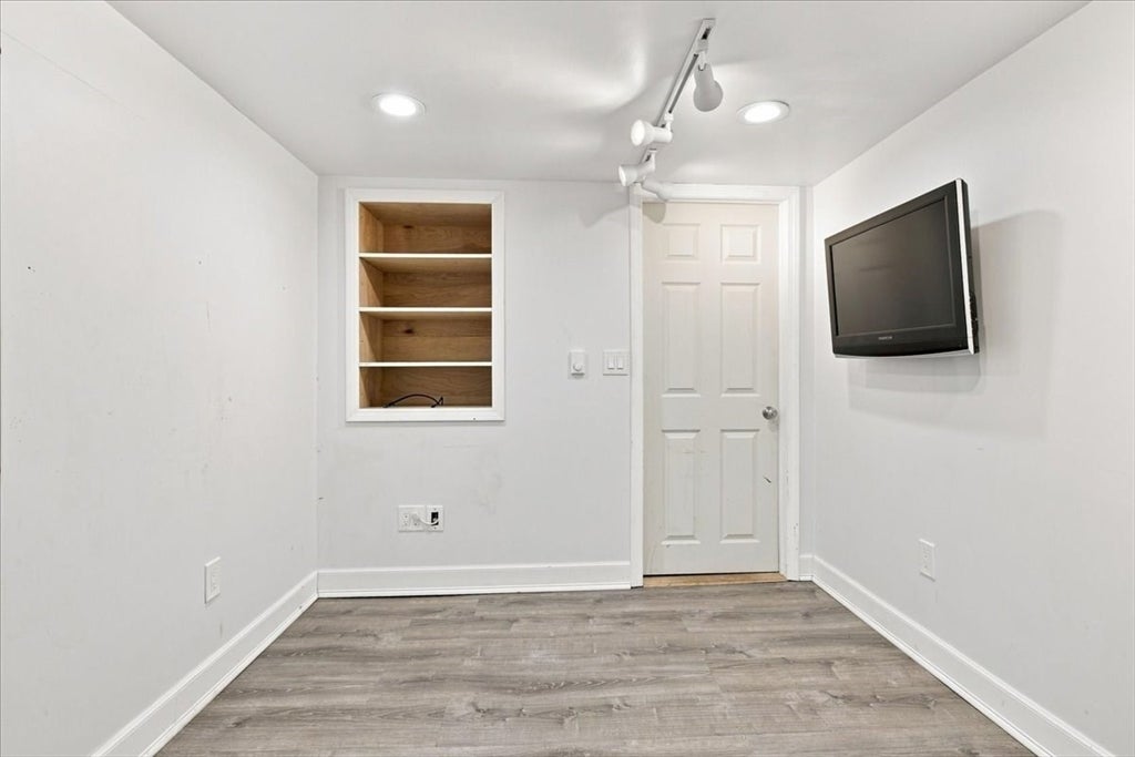 24 Nichols St, Norwood, MA, 24 Nichols St, Norwood, MA Photo #39