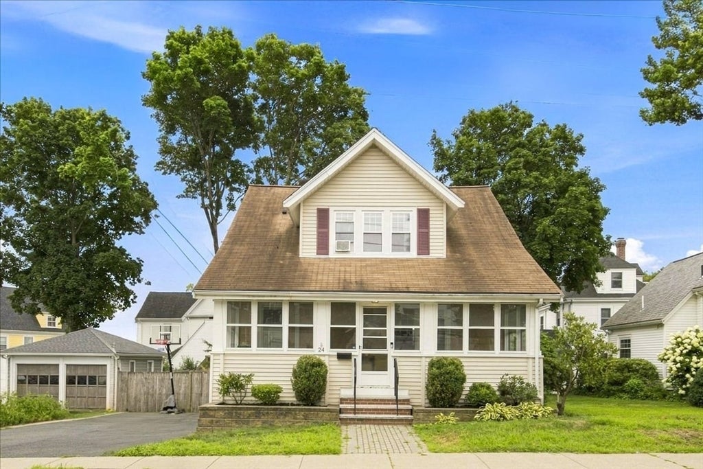 24 Nichols St, Norwood, MA, 24 Nichols St, Norwood, MA Photo #3