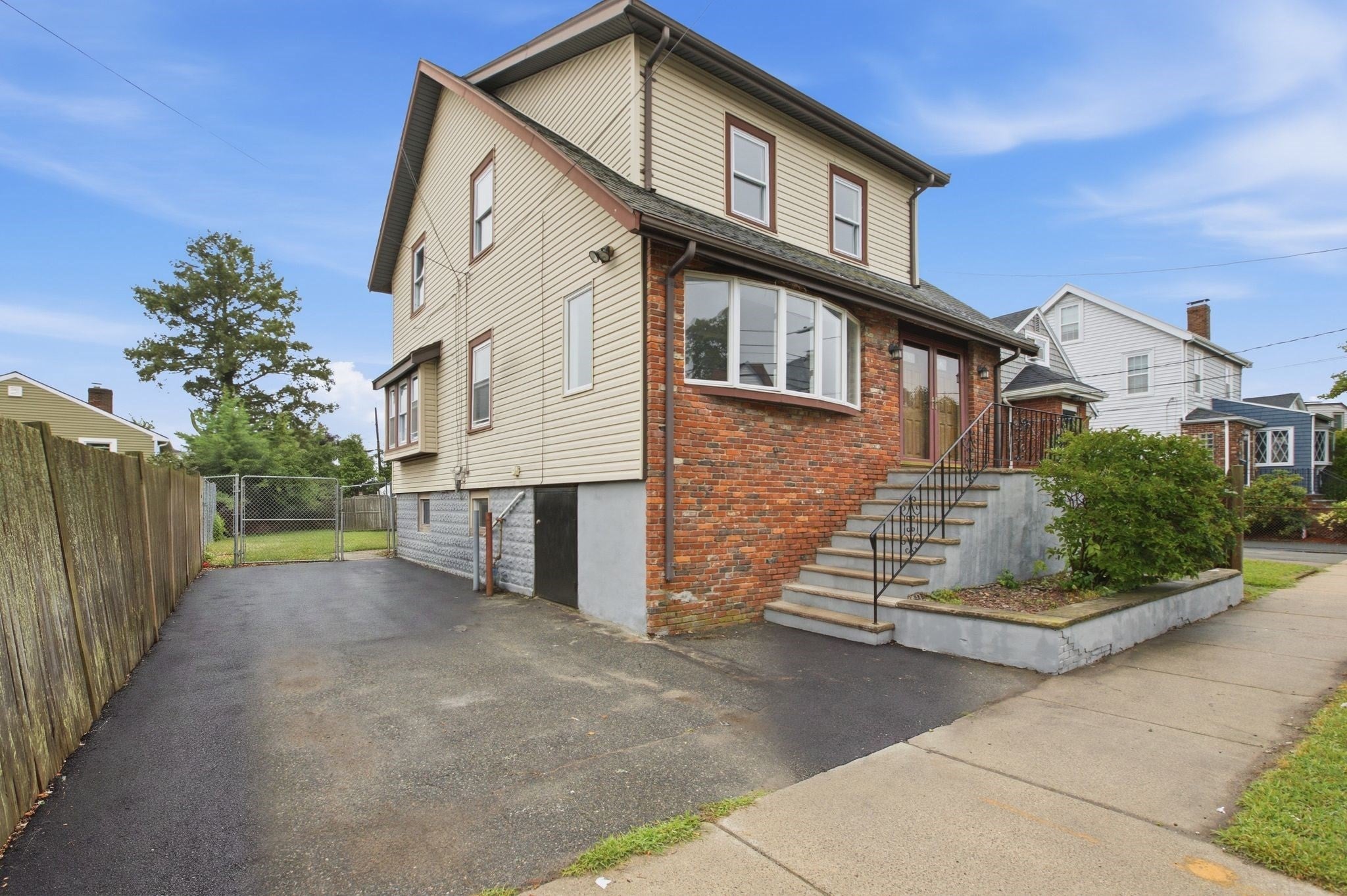 17 Witherbee Ave, Revere, MA Photo #2