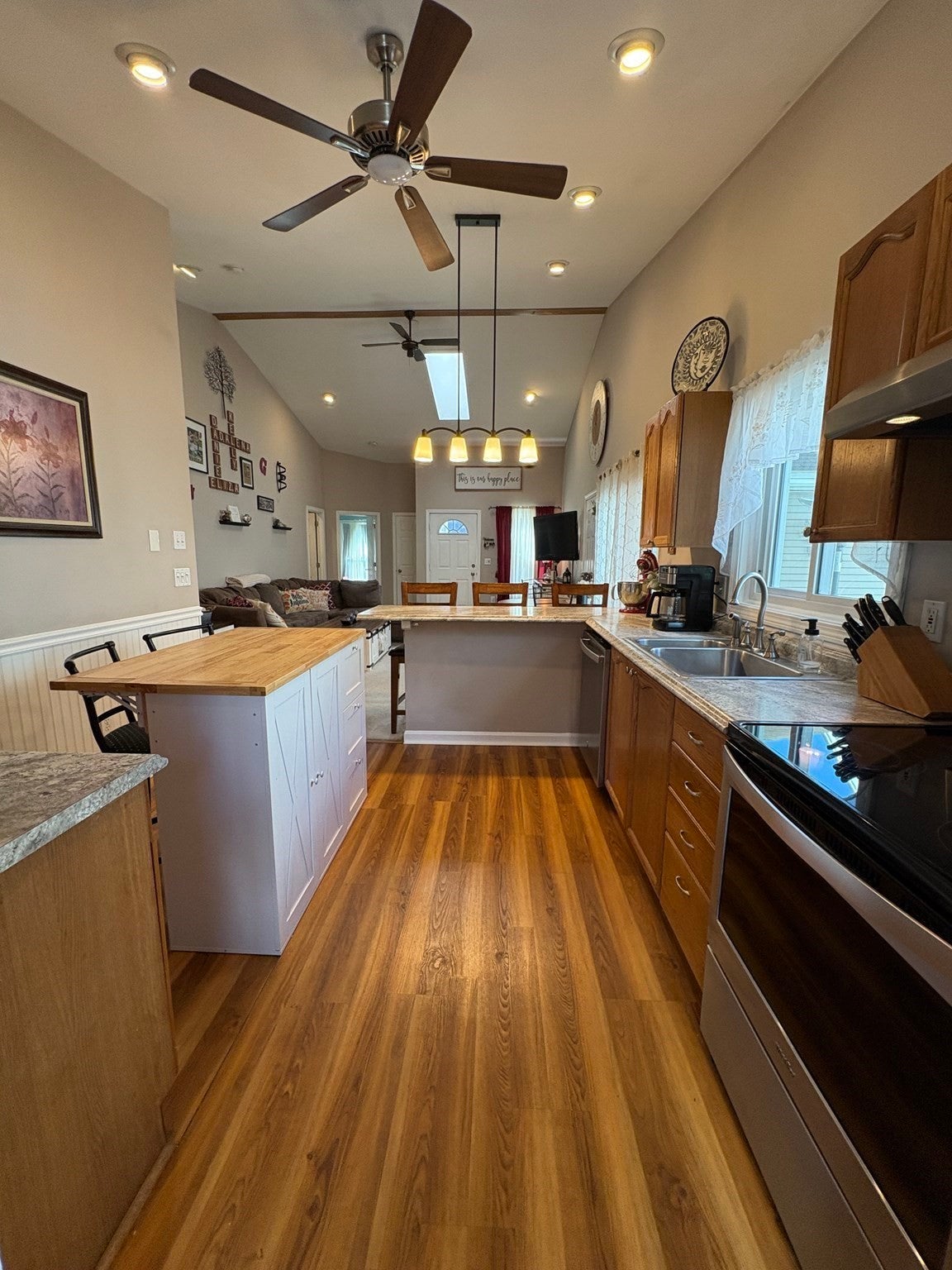 119 Alvord Pl #119, South Hadley, MA, 119 Alvord Pl #119, South Hadley, MA Photo #4