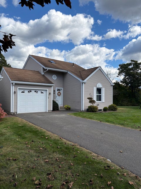 Photo of 119 Alvord Pl #119, South Hadley, MA 01075 (MLS # 73591335)