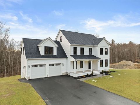 27 Caleb Dr Middleboro MA 02346