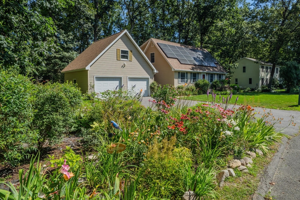 138 Overlook Dr