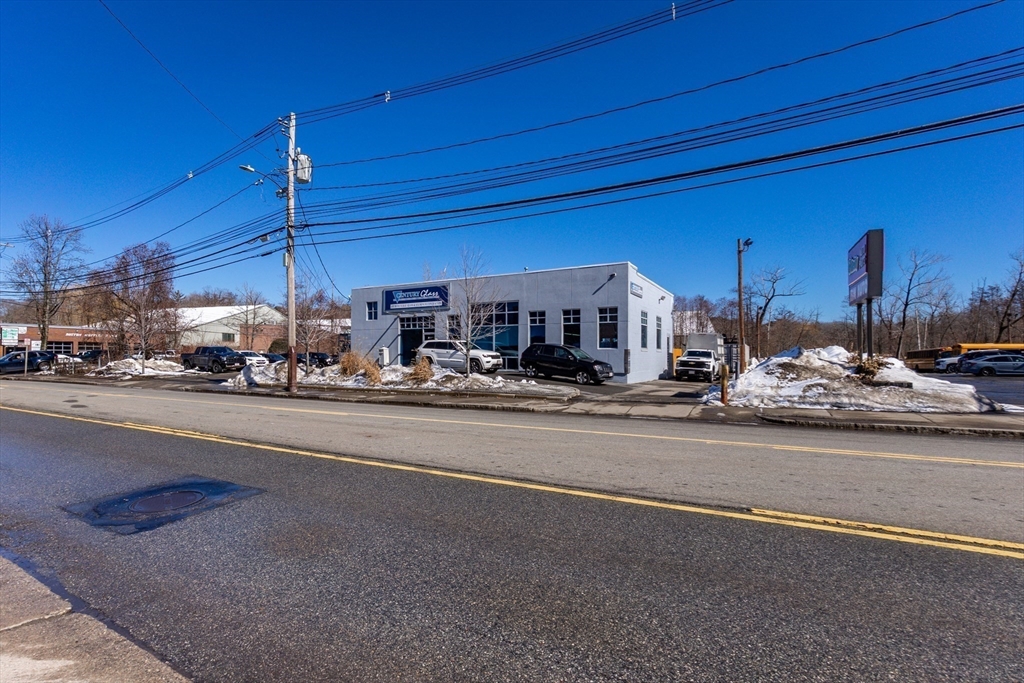 231 Lexington Street