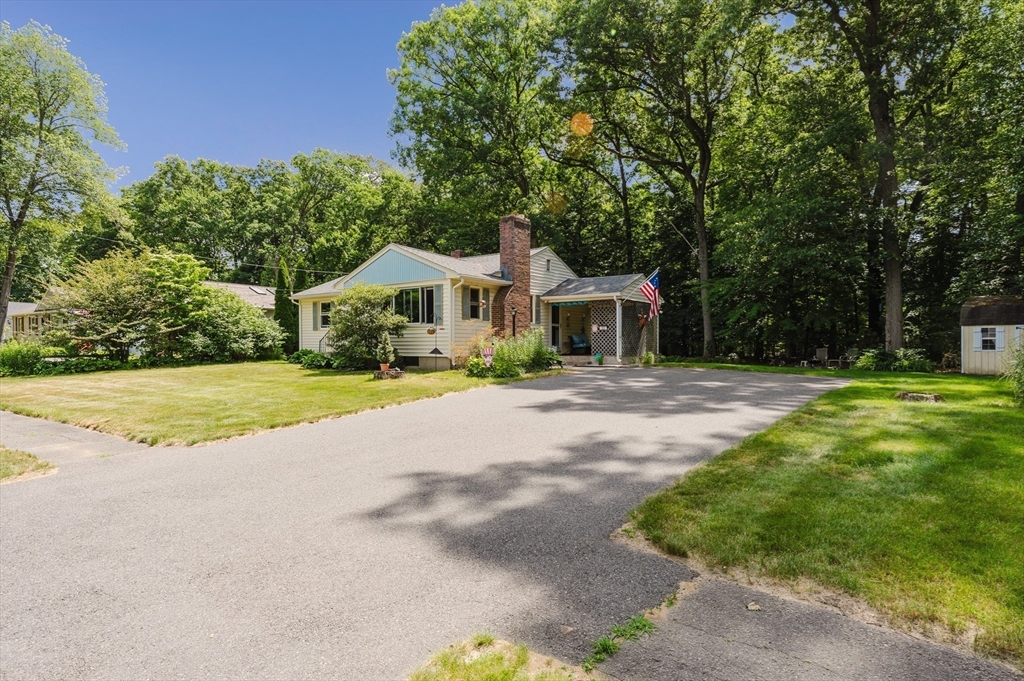 22 Althea Cir