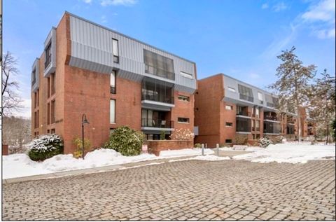 Photo of 85 Grove St #203, Wellesley, MA 02482 (MLS # 73479506)