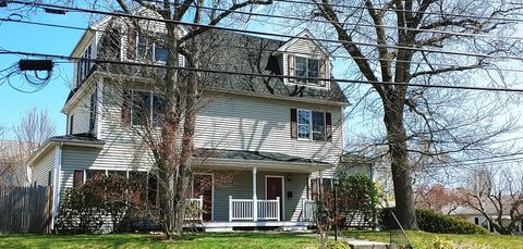 97-99 North St 97 Newton MA 02460