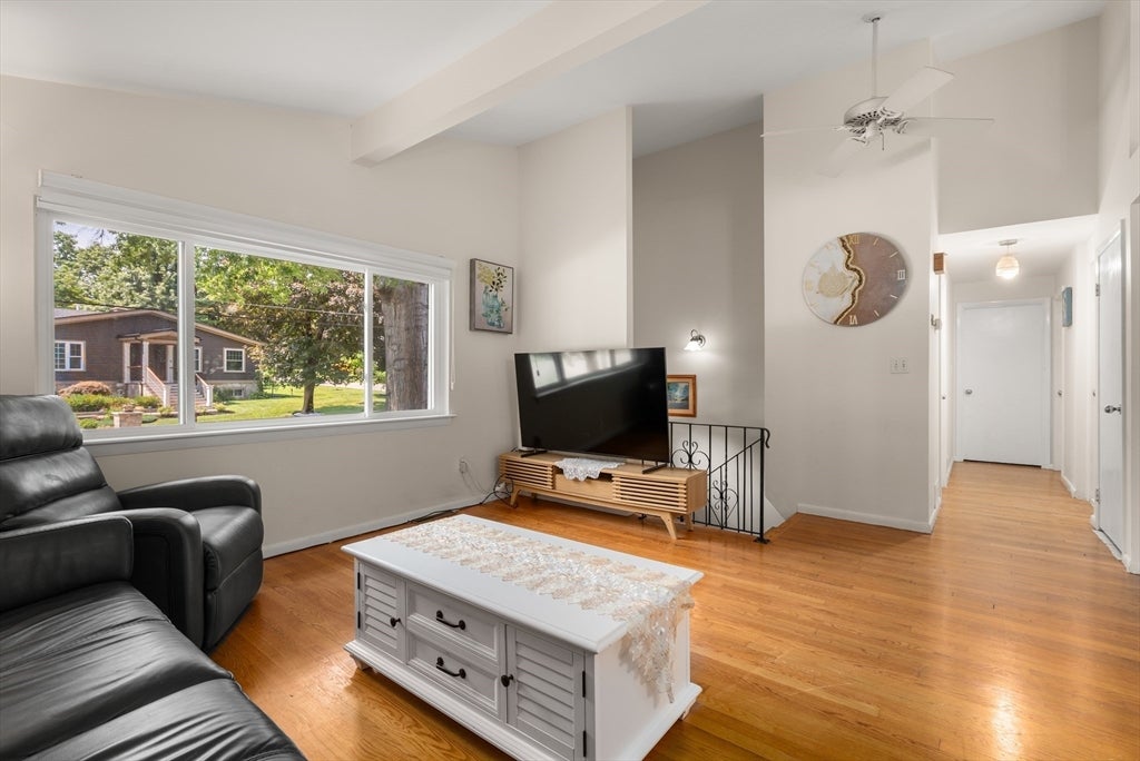 14 Richard Rd, Medway, MA, 14 Richard Rd, Medway, MA Photo #4