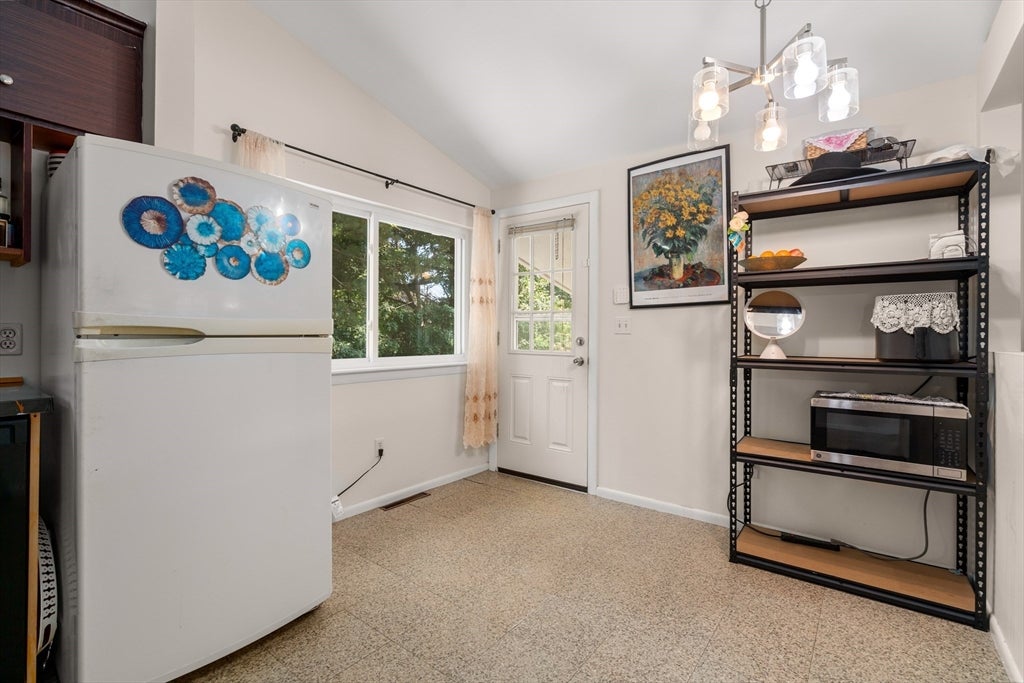 14 Richard Rd, Medway, MA, 14 Richard Rd, Medway, MA Photo #9