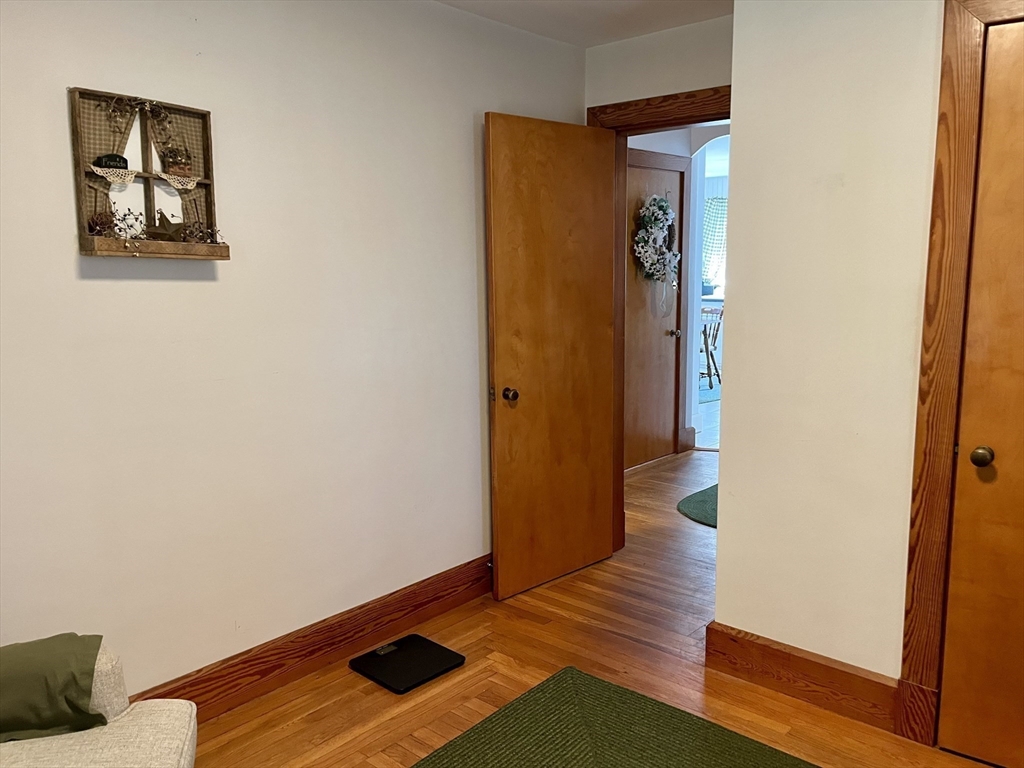7 Warren Street, Taunton, MA Photo #12