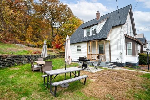 375 Rollstone St Fitchburg MA 01420