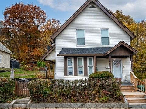 375 Rollstone St Fitchburg MA 01420