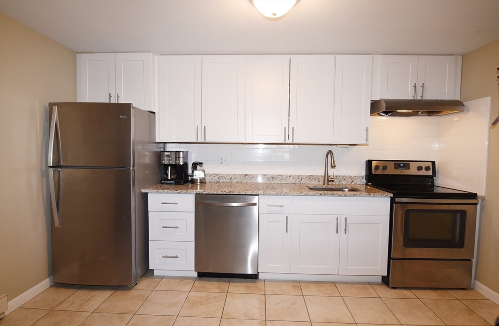 96 Richardson Rd B-7