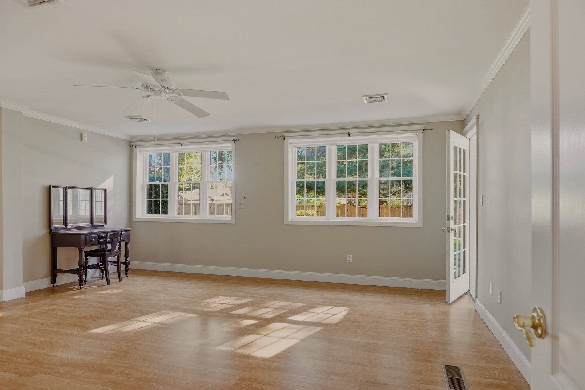 331 Albany St, Fall River, MA, 331 Albany St, Fall River, MA Photo #11