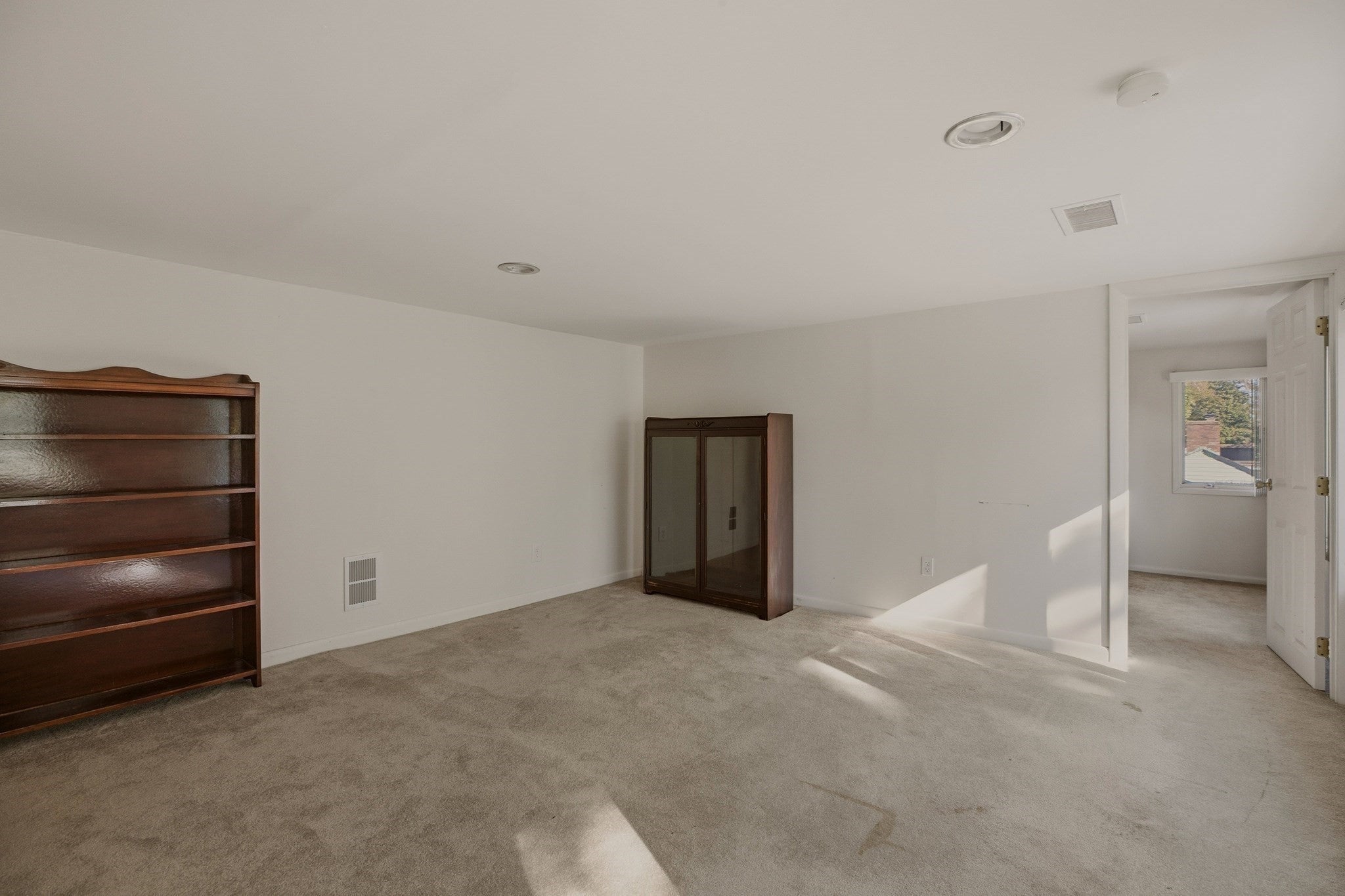 331 Albany St, Fall River, MA, 331 Albany St, Fall River, MA Photo #31