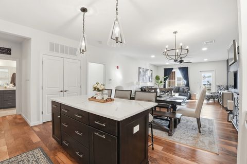 15 Revolution Way 2205 Canton MA 02021