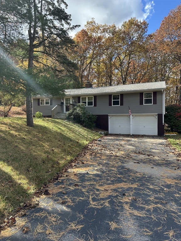 35 Laurel Hill Ln