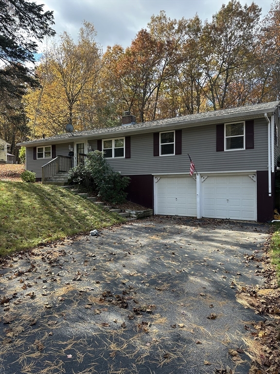 35 Laurel Hill Ln