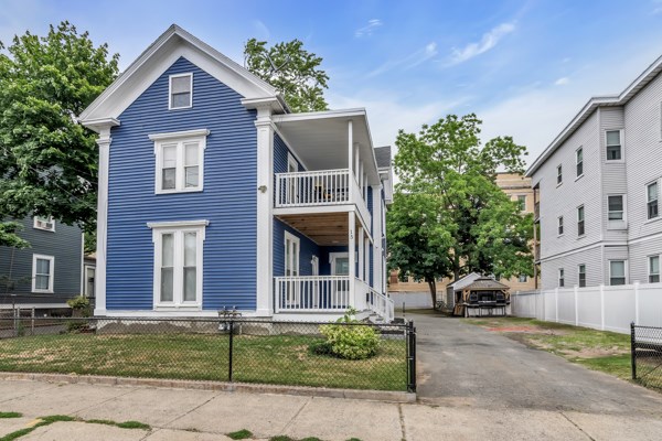 15 Hanover St