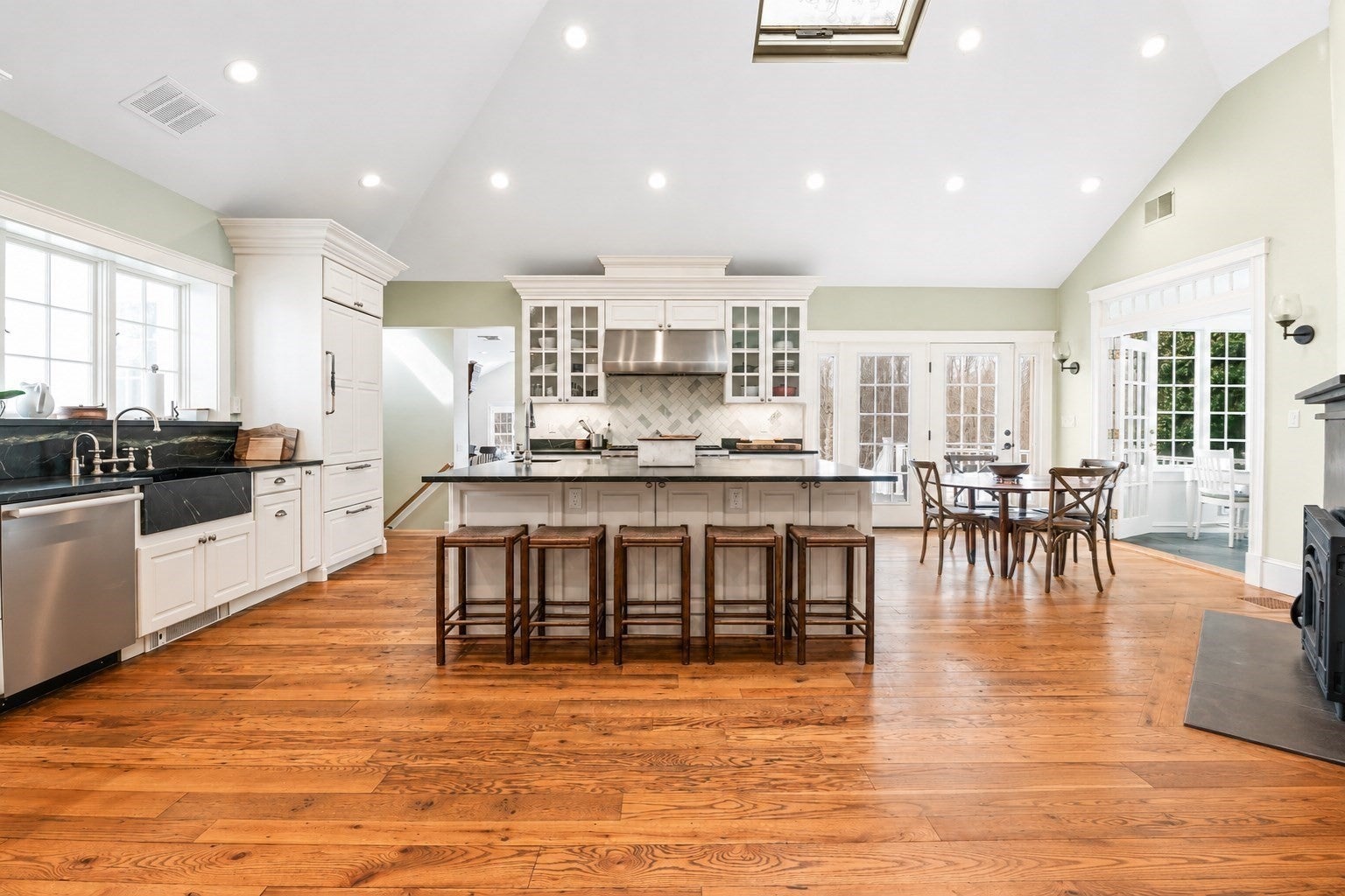 8 Washington Street, Sherborn, MA, 8 Washington Street, Sherborn, MA Photo #6