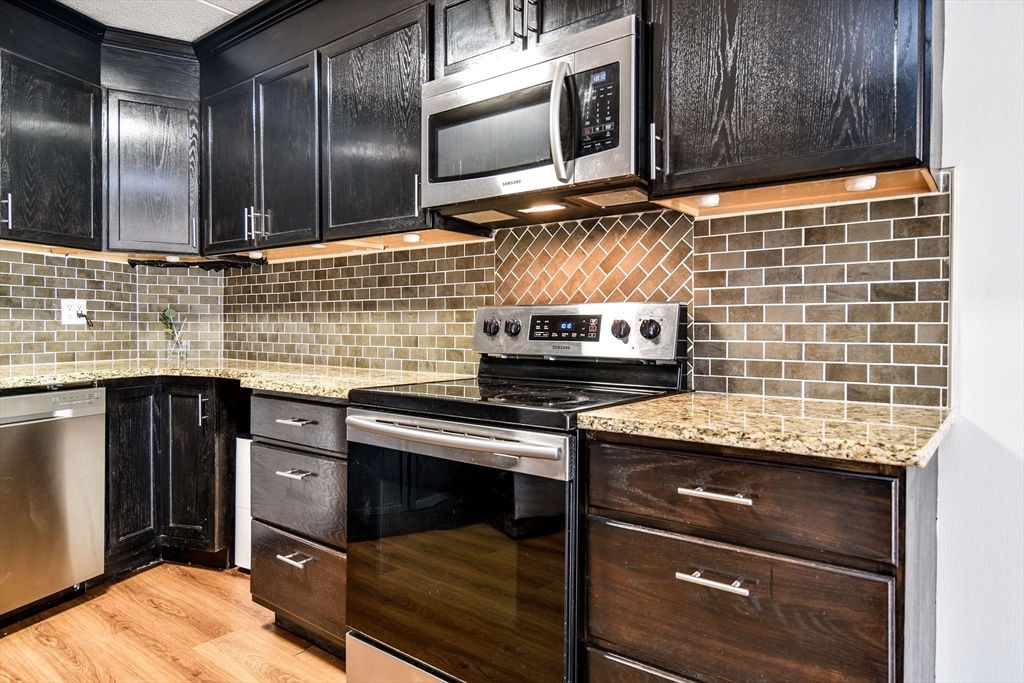 147 Turner Rd 106