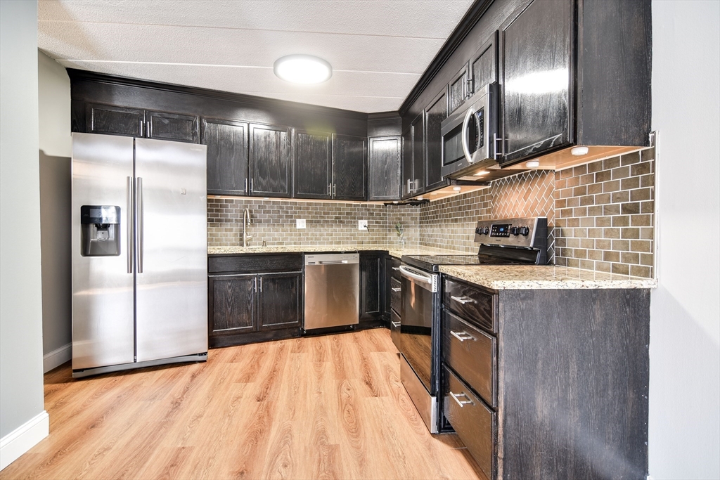 147 Turner Rd 106