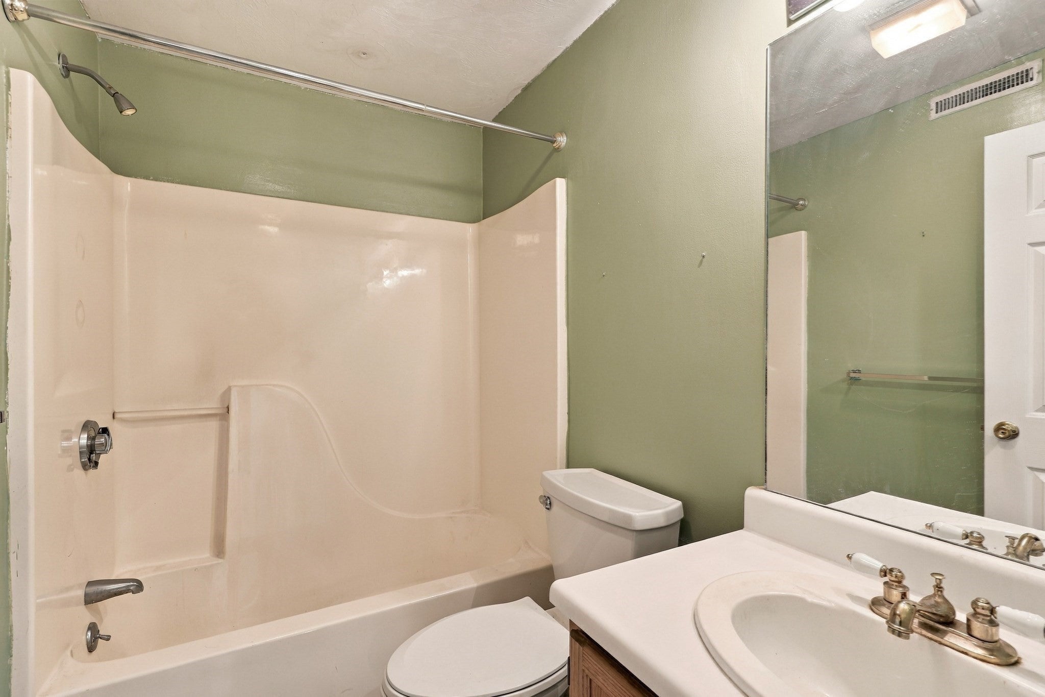 175 Littleton Road #B6, Chelmsford, MA, 175 Littleton Road #B6, Chelmsford, MA Photo #15