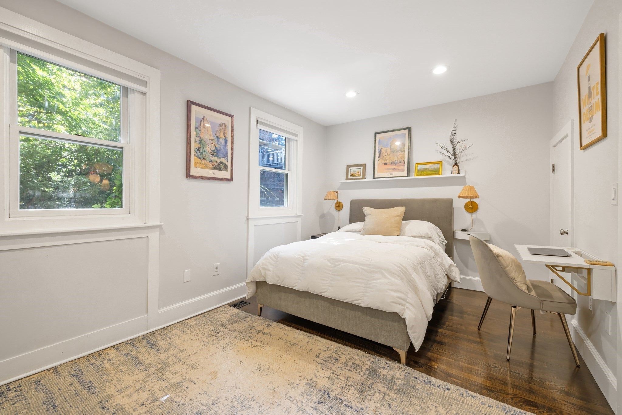 25 Lawrence St 1