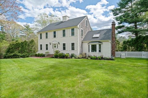 Photo of 25 Hounds Ditch Ln, Duxbury, MA 02332 (MLS # 73518467)