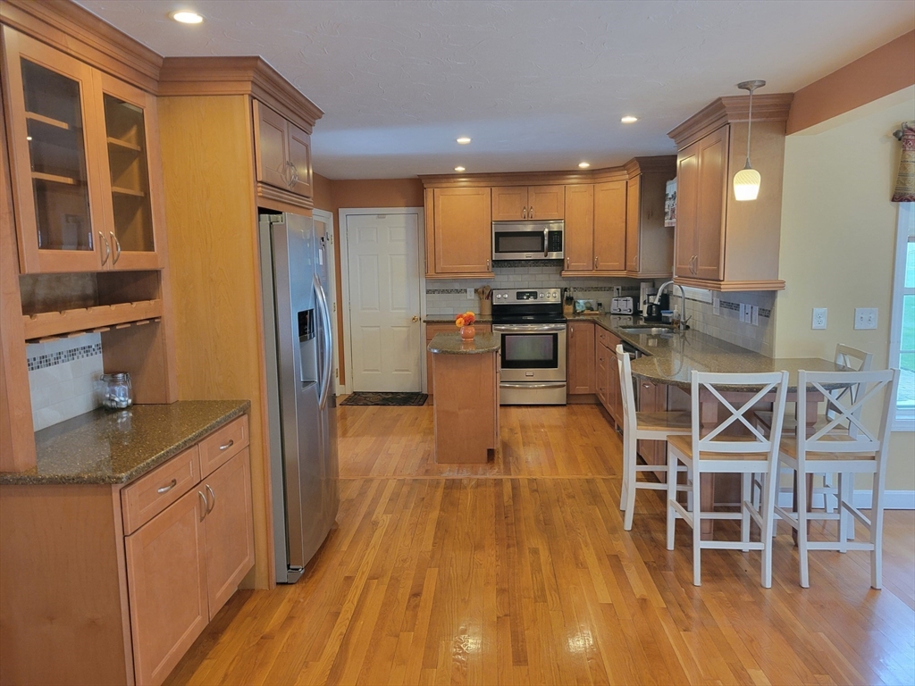 90 Dogwood Rd