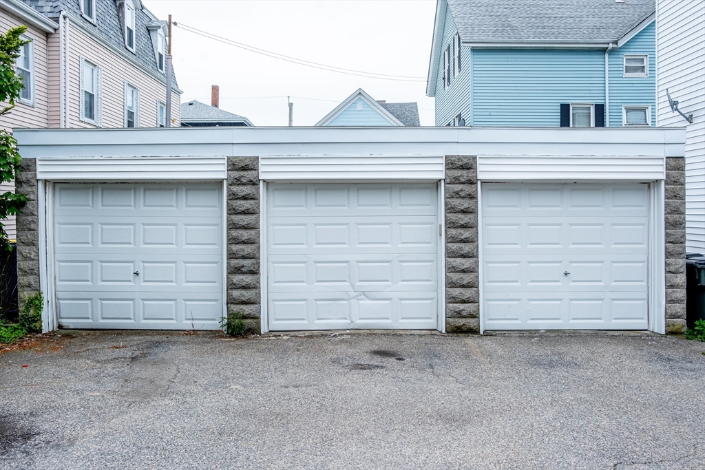 15 Oliver St