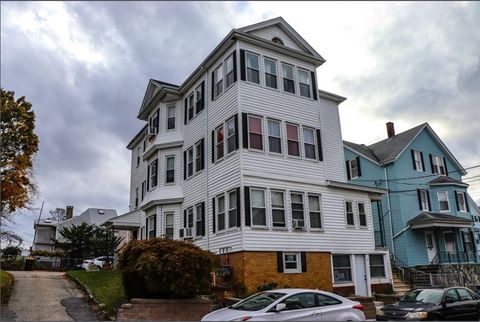 15 Oliver St Fall River MA 02724
