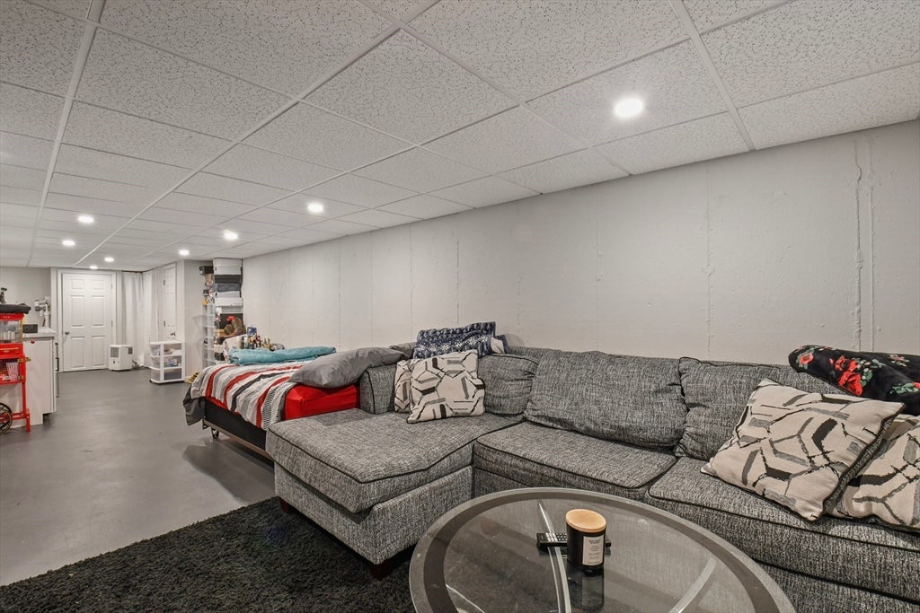44 Montrose St, Fitchburg, MA, 44 Montrose St, Fitchburg, MA Photo #29