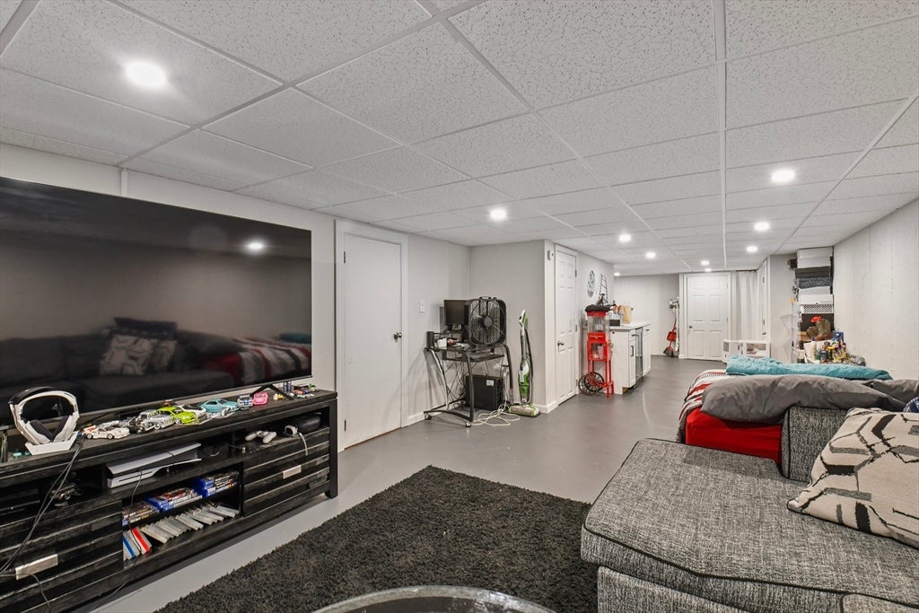 44 Montrose St, Fitchburg, MA, 44 Montrose St, Fitchburg, MA Photo #28