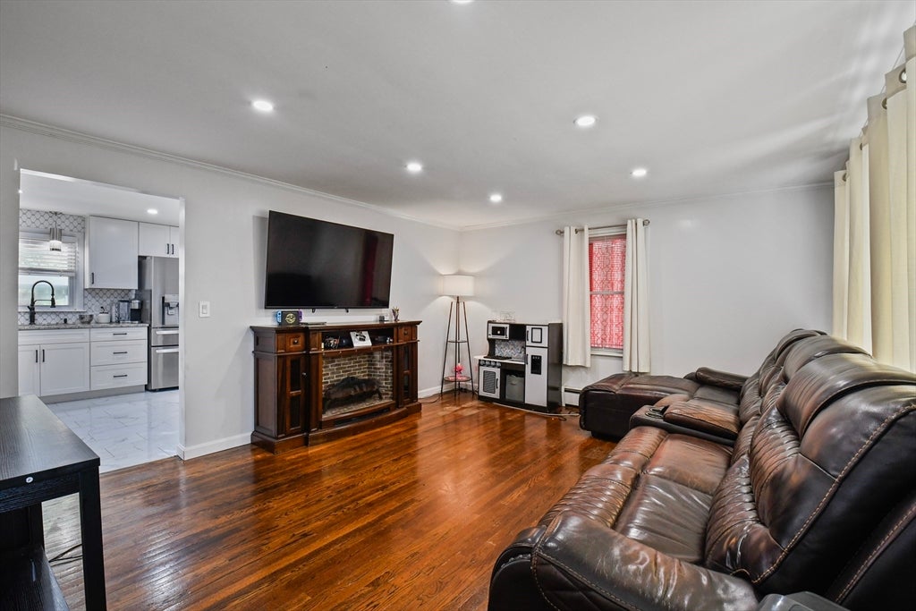 44 Montrose St, Fitchburg, MA, 44 Montrose St, Fitchburg, MA Photo #13