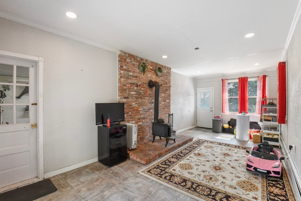 44 Montrose St, Fitchburg, MA, 44 Montrose St, Fitchburg, MA Photo #20