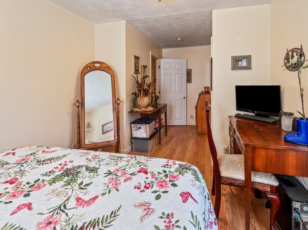 242 Pleasant Street, Leominster, MA Photo #17