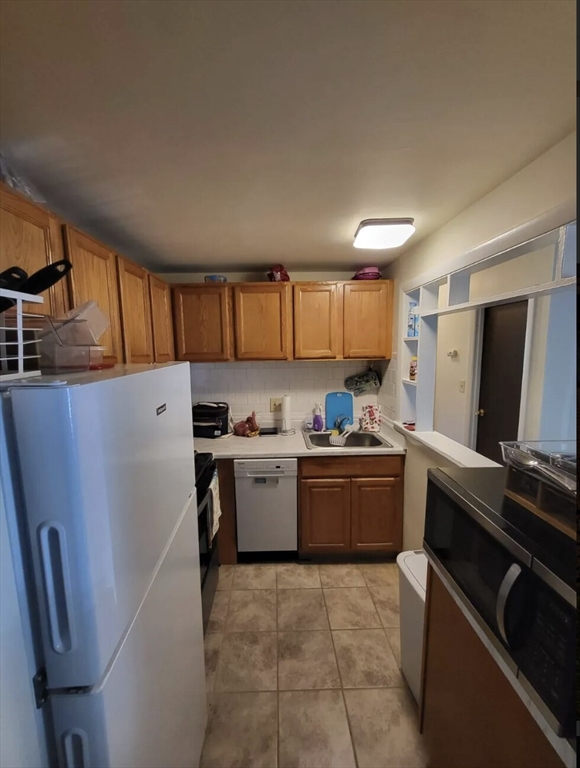 202 Central St #12, Stoneham, MA Photo #5
