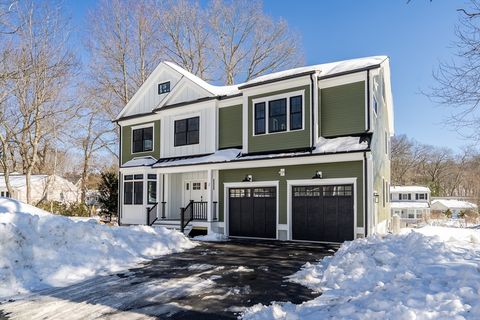 Photo of 1 Cushing Street, Lexington, MA 02420 (MLS # 73481508)