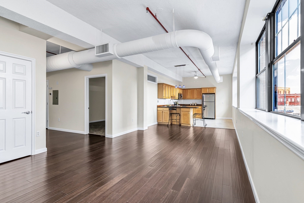 23-33 Middle Street 21