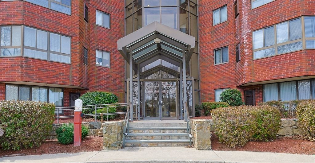 Photo of 200 Burkhall St #408, Weymouth, MA 02190 (MLS # 73503343)