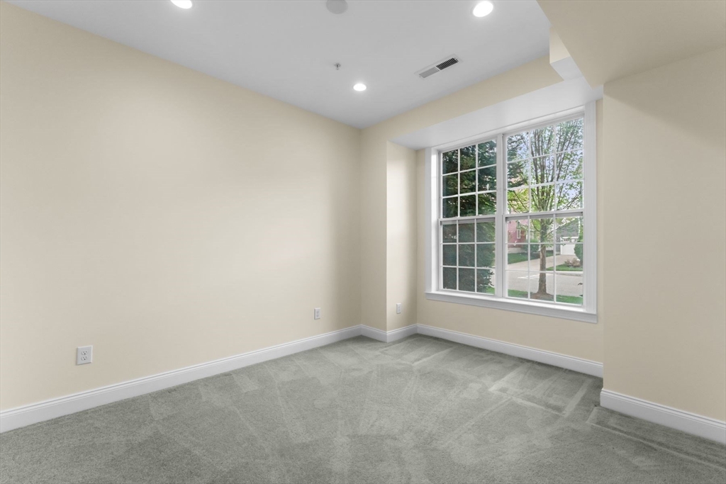 57 Townsend Blvd #57, Westborough, MA, 57 Townsend Blvd #57, Westborough, MA Photo #4