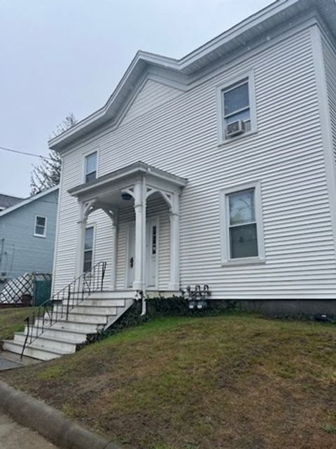 61 Lincoln Ave 1 Saugus MA 01906