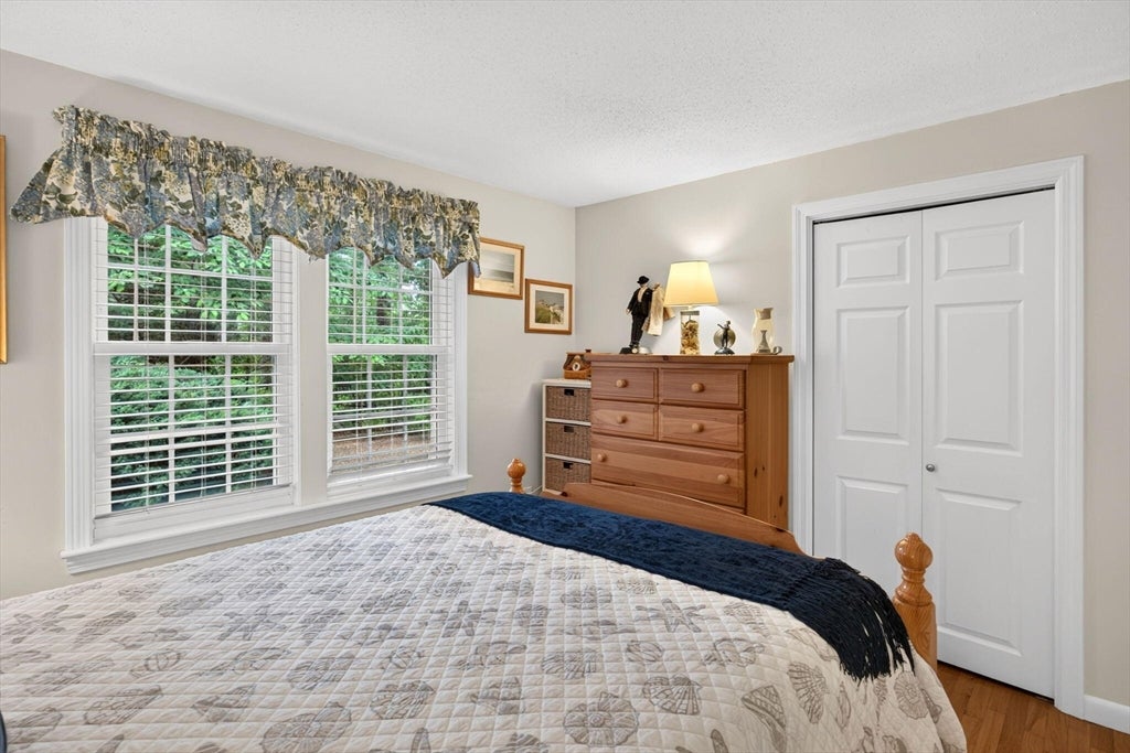 7 Bent Bluff Ln, Yarmouth, MA Photo #33