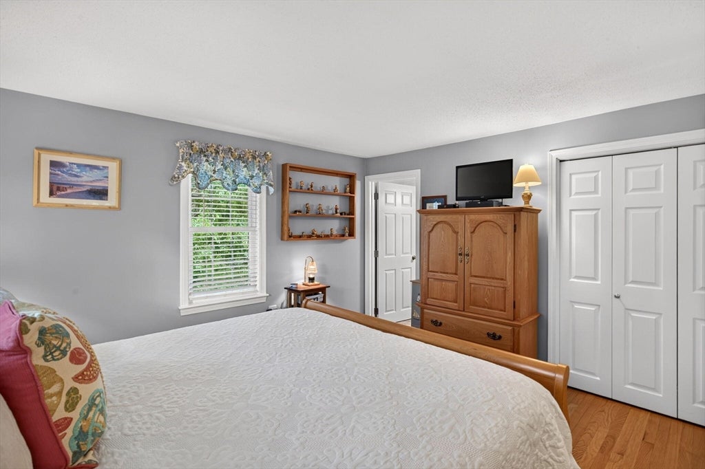 7 Bent Bluff Ln, Yarmouth, MA Photo #28
