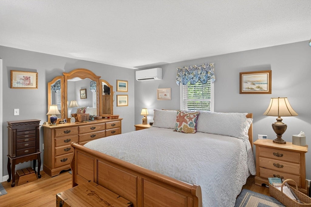 7 Bent Bluff Ln, Yarmouth, MA Photo #27