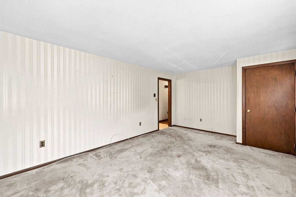 62 Purchase St, Carver, MA Photo #18