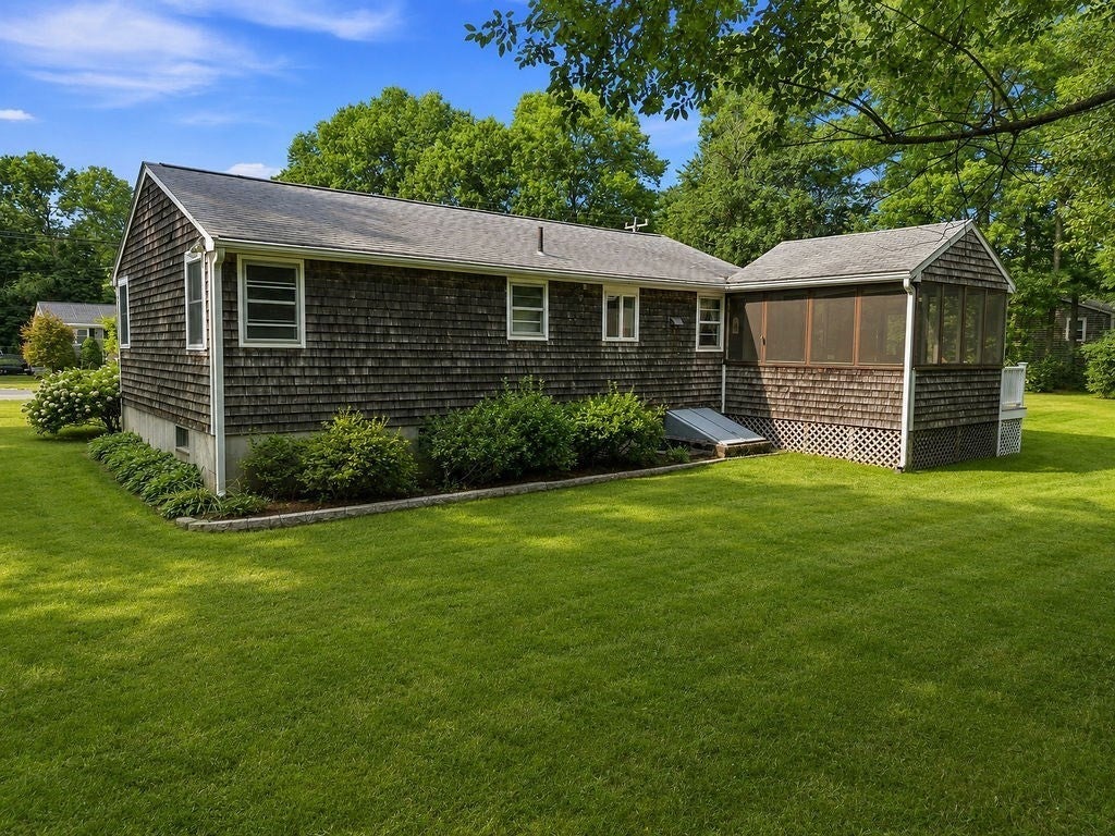 62 Purchase St