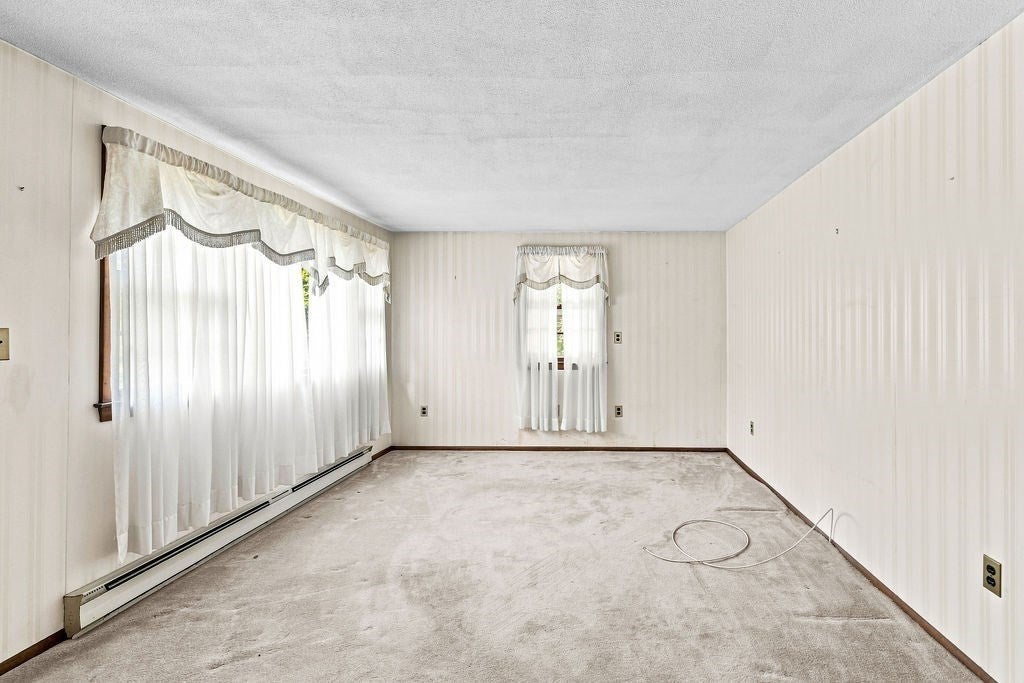 62 Purchase St, Carver, MA Photo #15