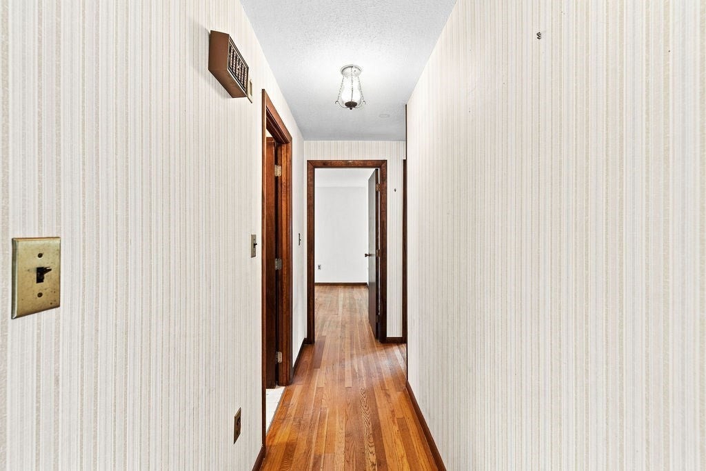 62 Purchase St, Carver, MA Photo #23